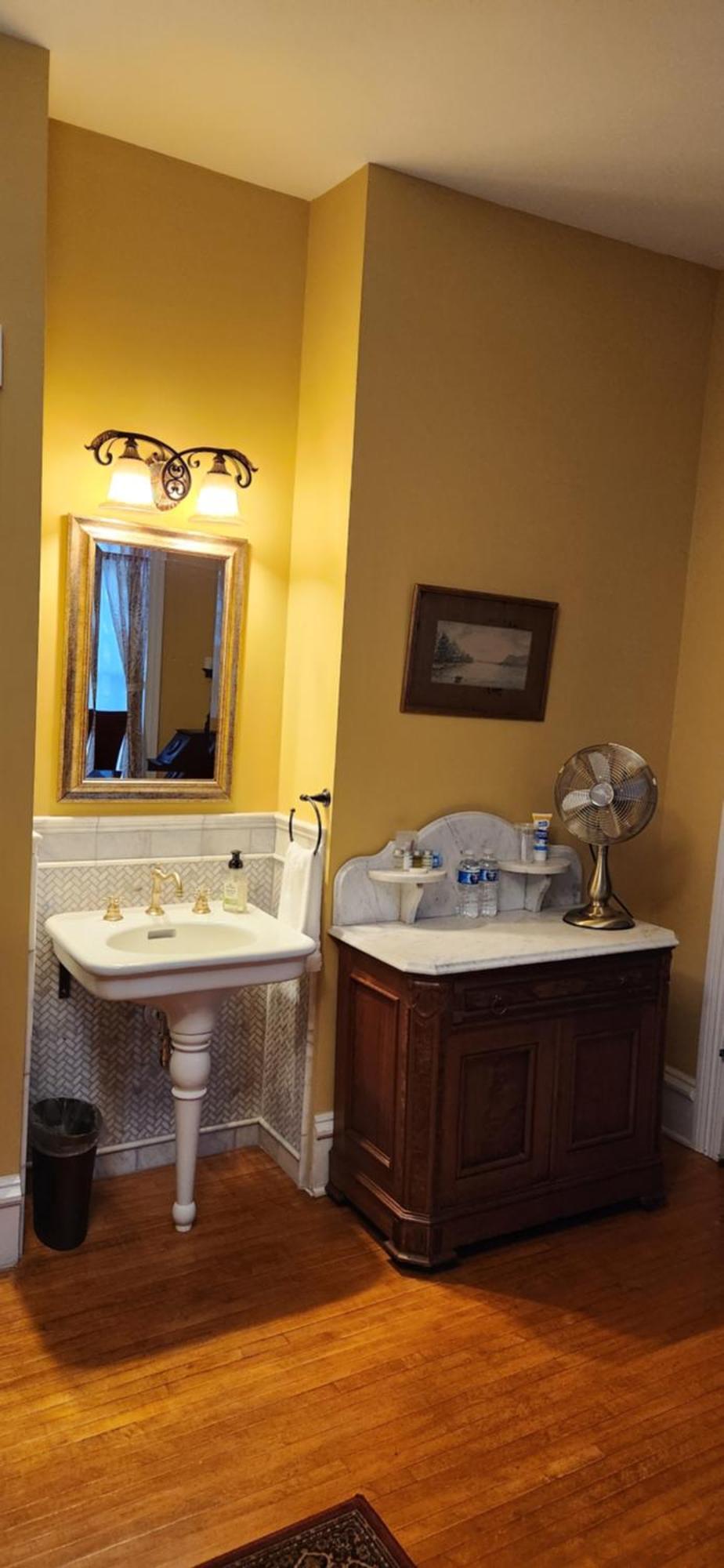 Oaklawn Inn Menomonie Zewnętrze zdjęcie